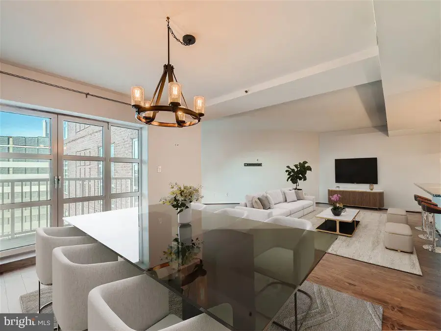 250 President St #404, Baltimore, MD 21202 - #2