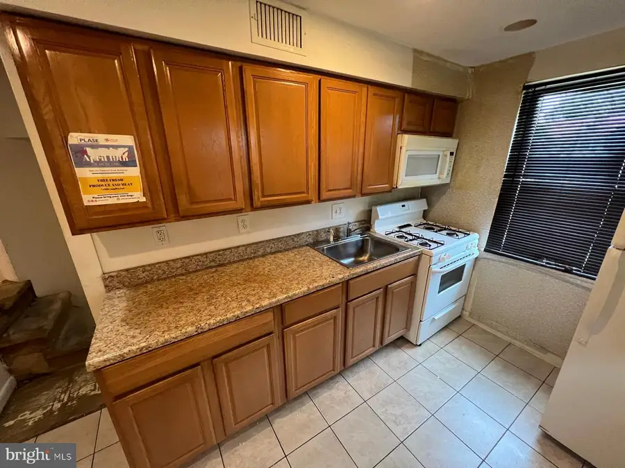 2817 Bookert Dr, Baltimore, MD 21225 - #3