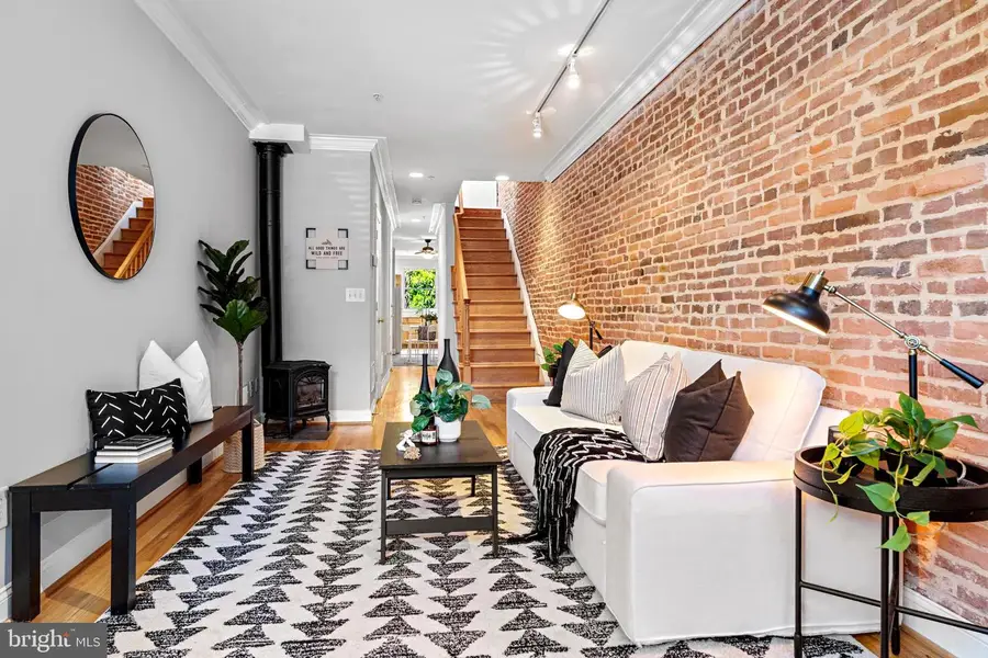 918 S Ellwood Ave, Baltimore, MD 21224 - #3