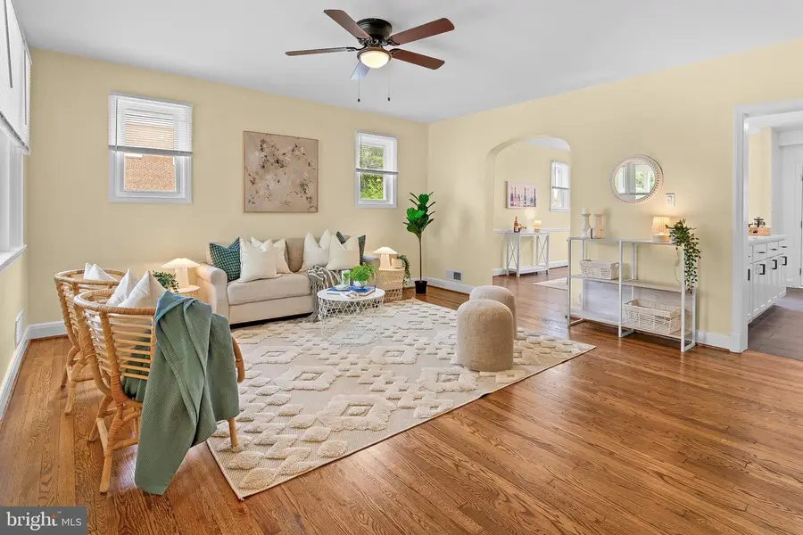 3901 Bartwood Rd, Baltimore, MD 21215 - #2