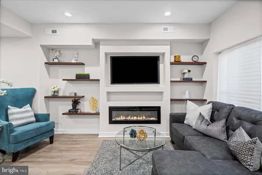 1915 N Bentalou St, Baltimore, MD 21216 - #3