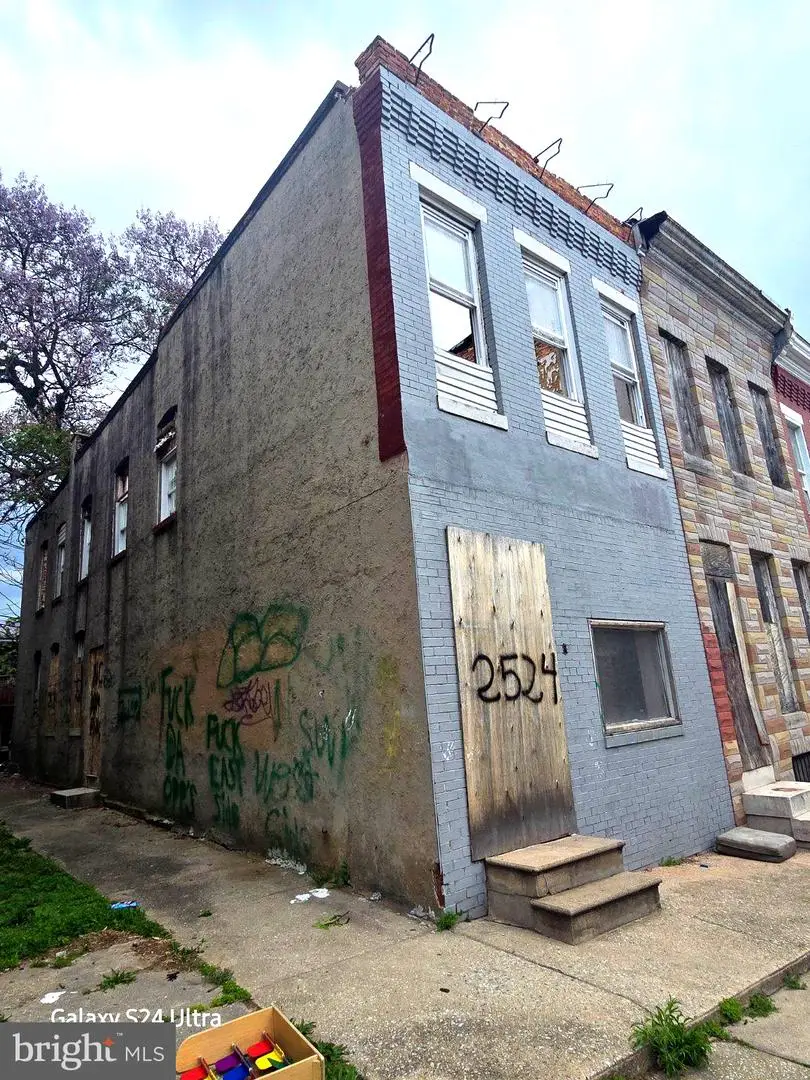 2524 W Fairmount Ave, Baltimore, MD 21223 - #3