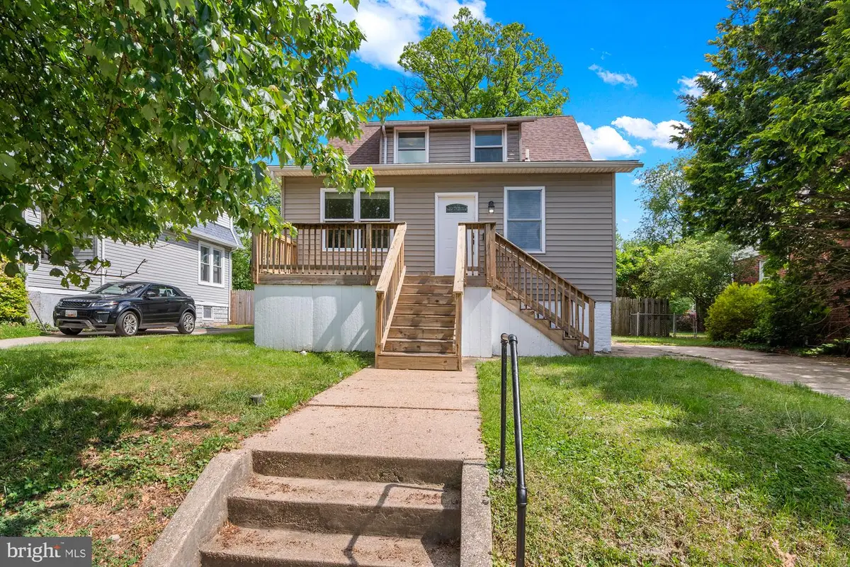 3305 Devonshire Dr, Baltimore, MD 21215 - #1
