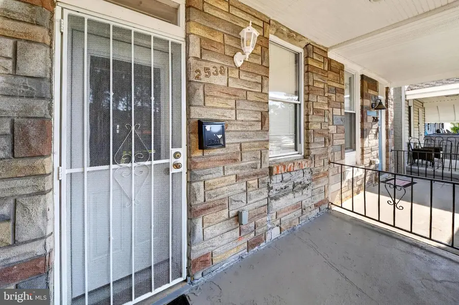 2538 W Mosher St, Baltimore, MD 21216 - #2
