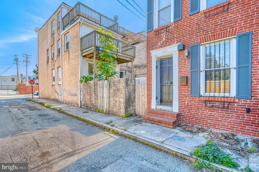 318 Otterbein St, Baltimore, MD 21230 - #2