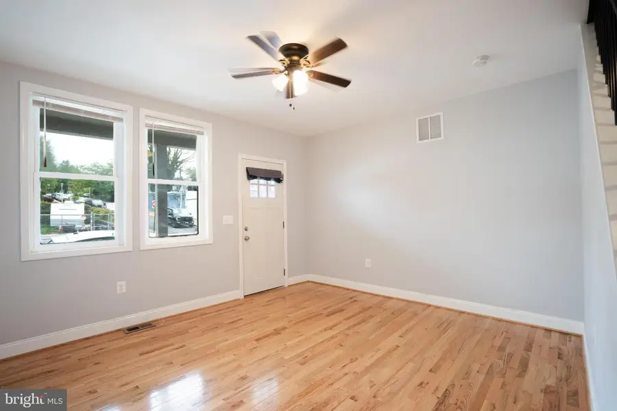 3804 Falls Rd, Baltimore, MD 21211 - #2