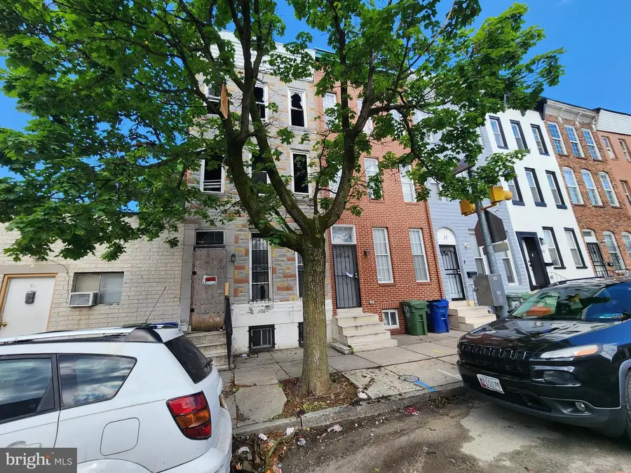 8 Gilmor St, Baltimore, MD 21223 - #3