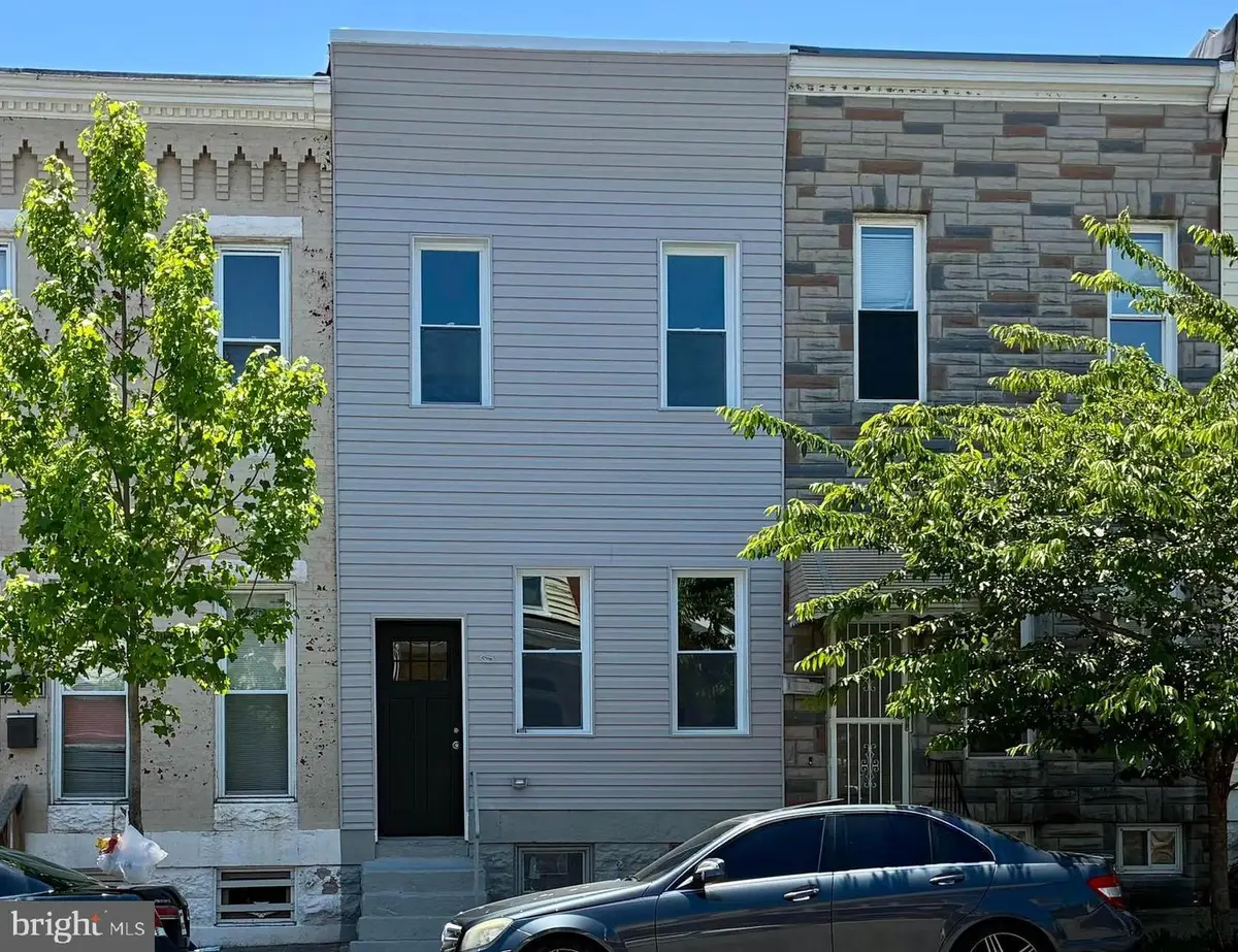 2117 Clifton Ave, Baltimore, MD 21217 - #1