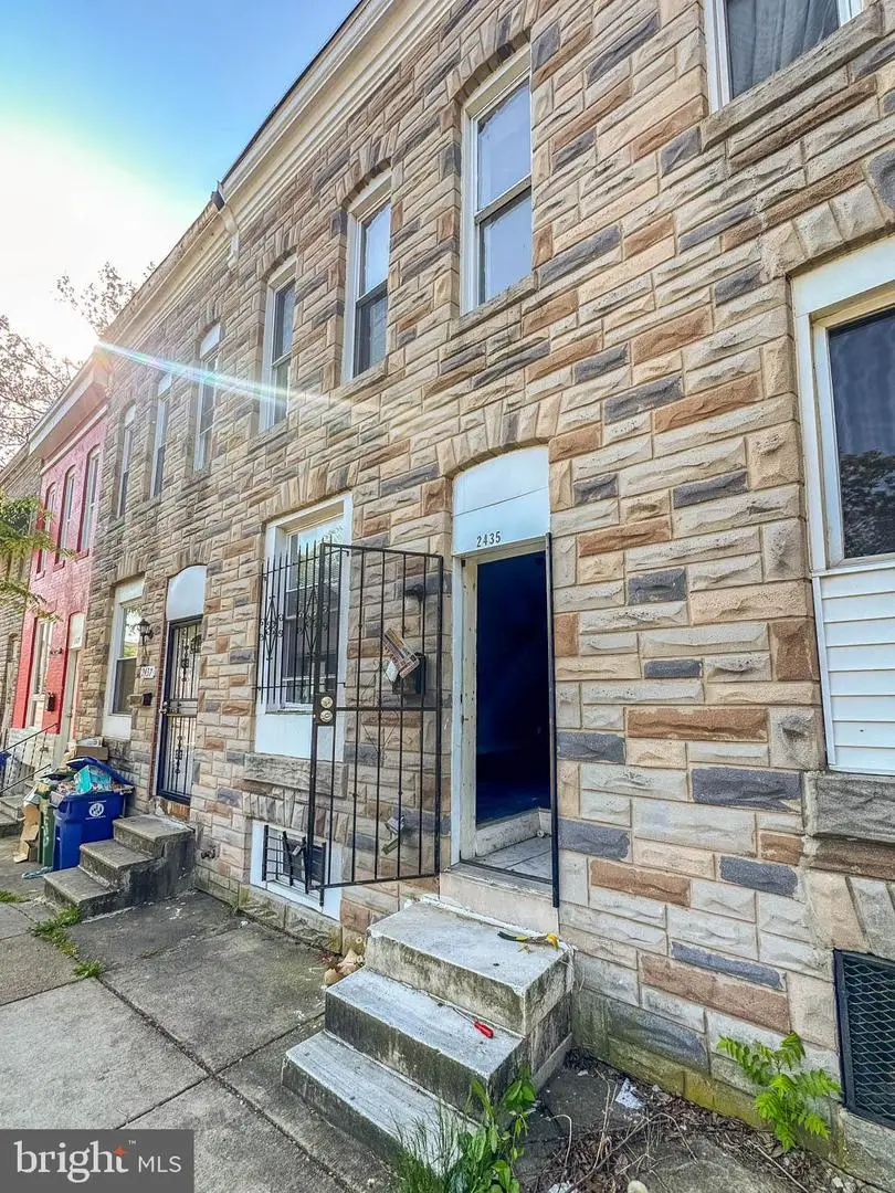 2435 Hoffman St E, Baltimore, MD 21213 - #1