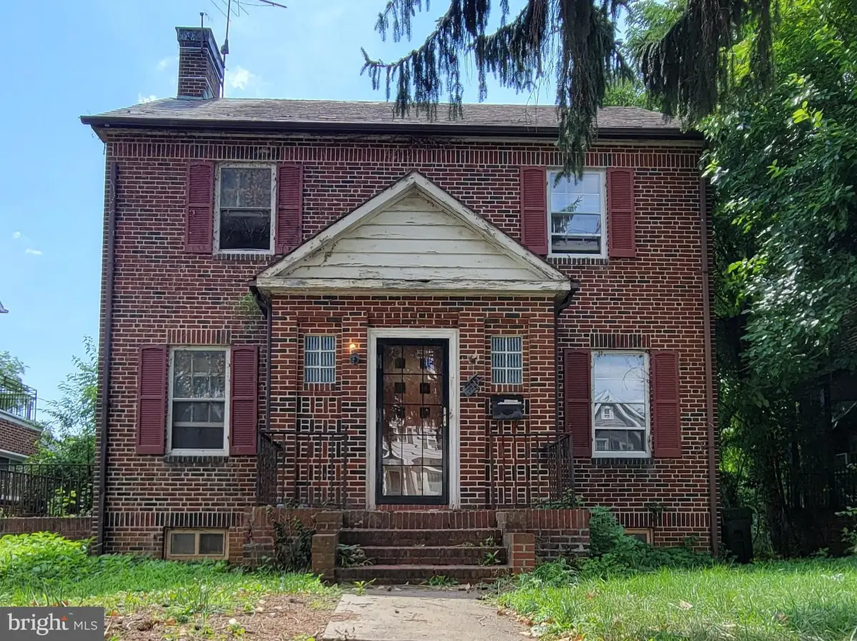 3309 Pinkney Rd, Baltimore, MD 21215 - #1