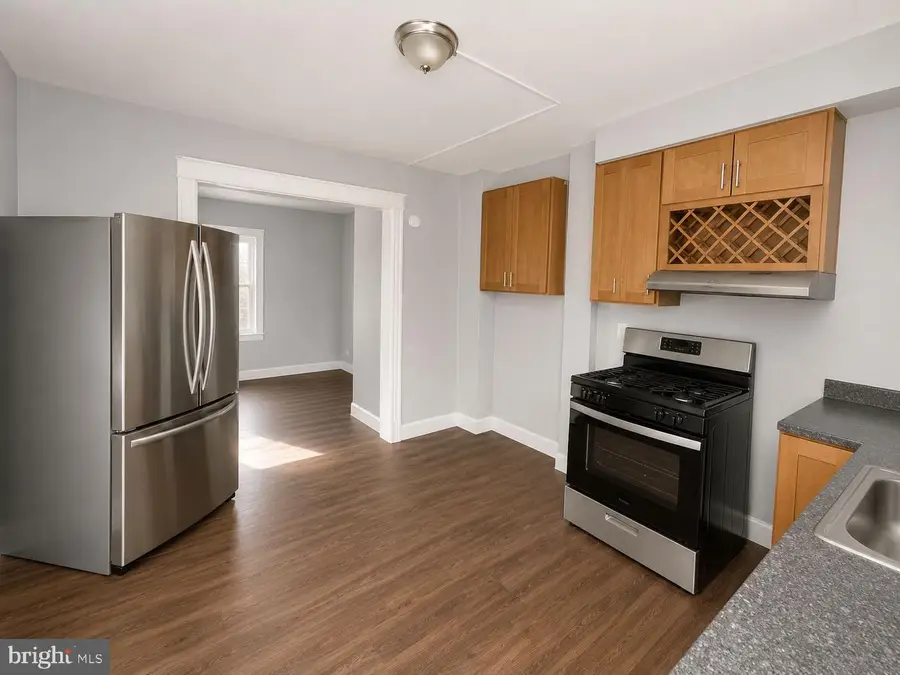 654 Cokesbury Ave, Baltimore, MD 21218 - #2