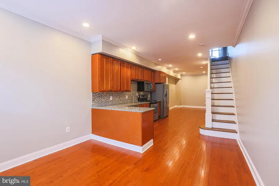5 Curley St, Baltimore, MD 21224 - #3
