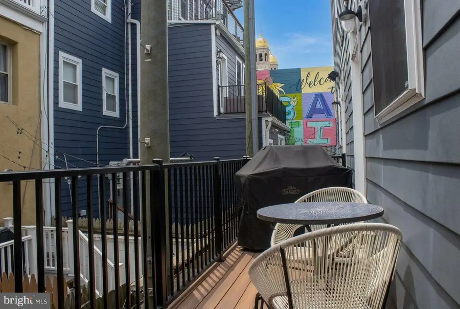 1003 S Belnord Ave, Baltimore, MD 21224 - #3