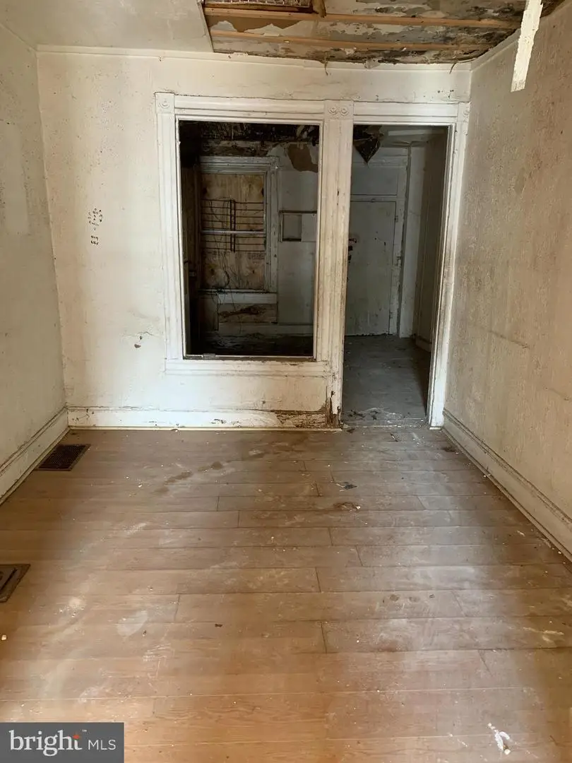 2332 W Baltimore St, Baltimore, MD 21223 - #3