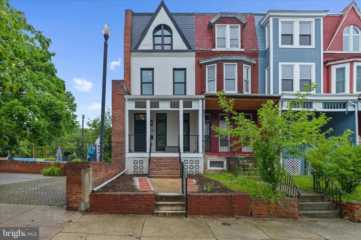 2321 Madison Ave, Baltimore, MD 21217 - #1
