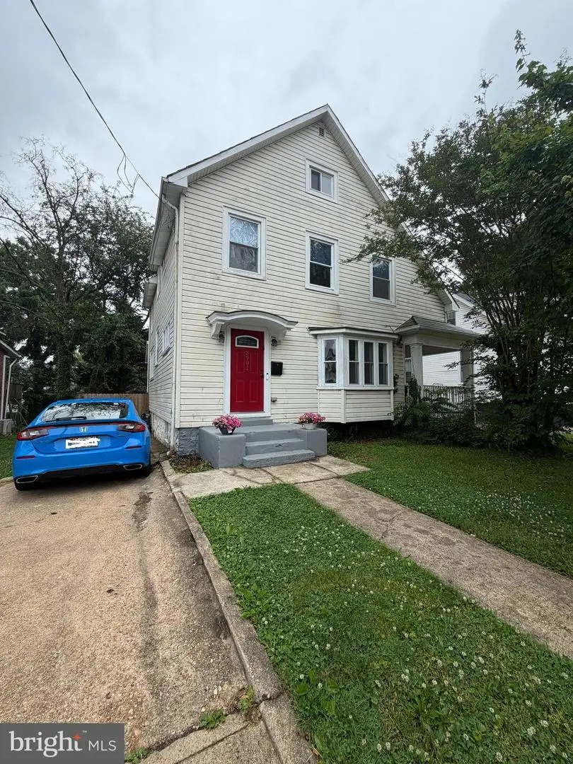 3901 W Cold Spring Ln W, Baltimore, MD 21215 - #1