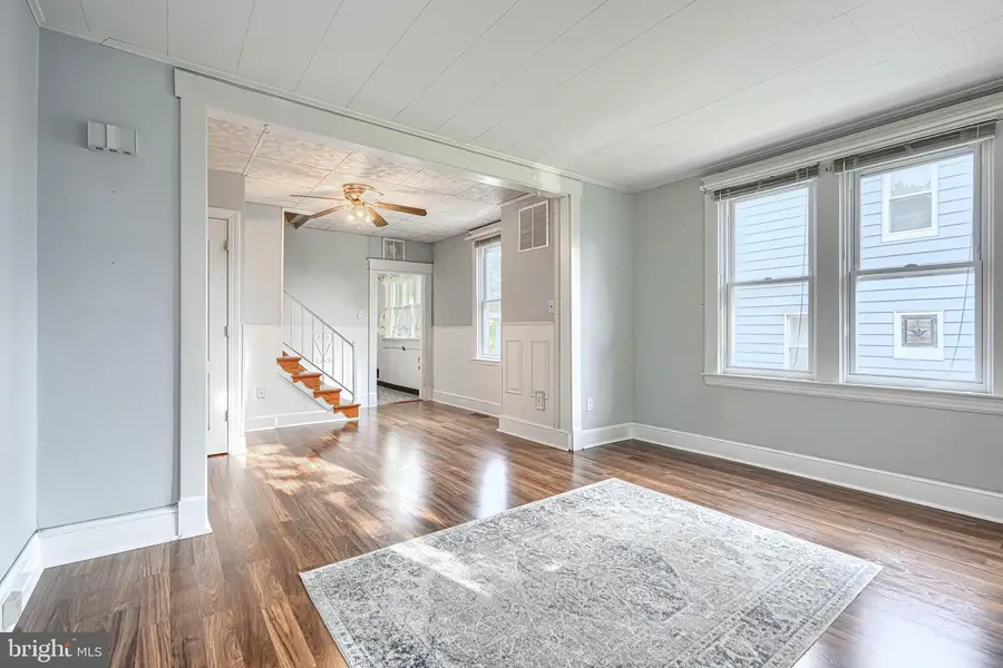 6113 Fair Oaks Ave, Baltimore, MD 21214 - #3