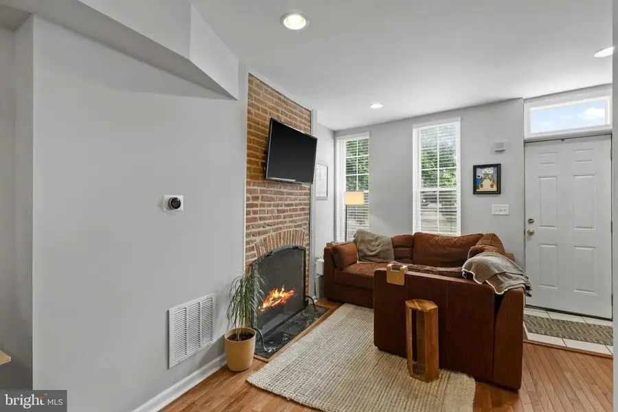 1930 Light St, Baltimore, MD 21230 - #3