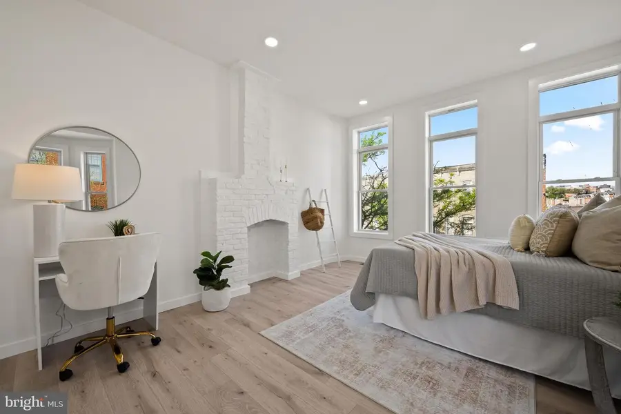 1118 S Carey St, Baltimore, MD 21223 - #3