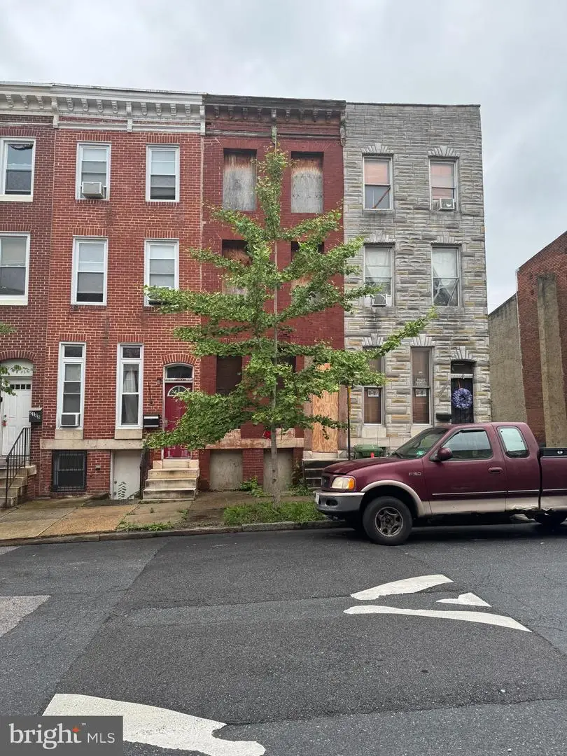 2112 Division St, Baltimore, MD 21217 - #1
