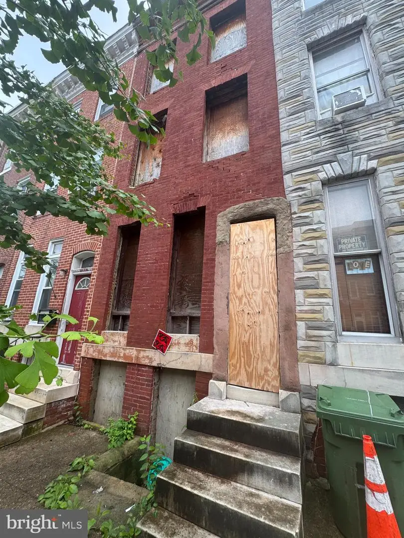 2112 Division St, Baltimore, MD 21217 - #2