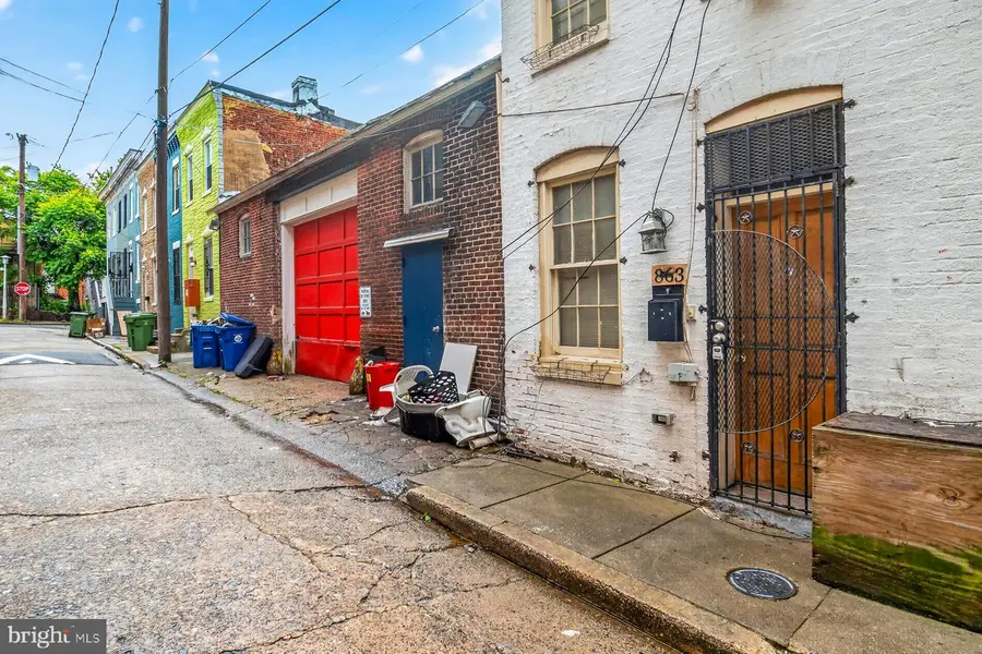 863 Reinhart St, Baltimore, MD 21230 - #2