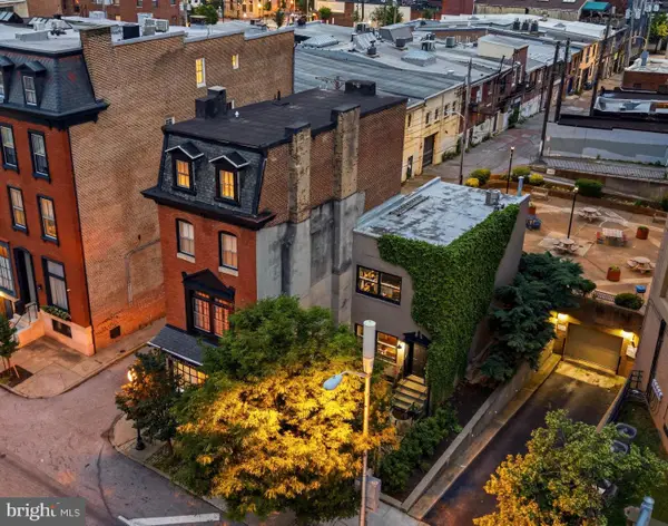 17 W And 19 W Chase St, BALTIMORE, MD 21201