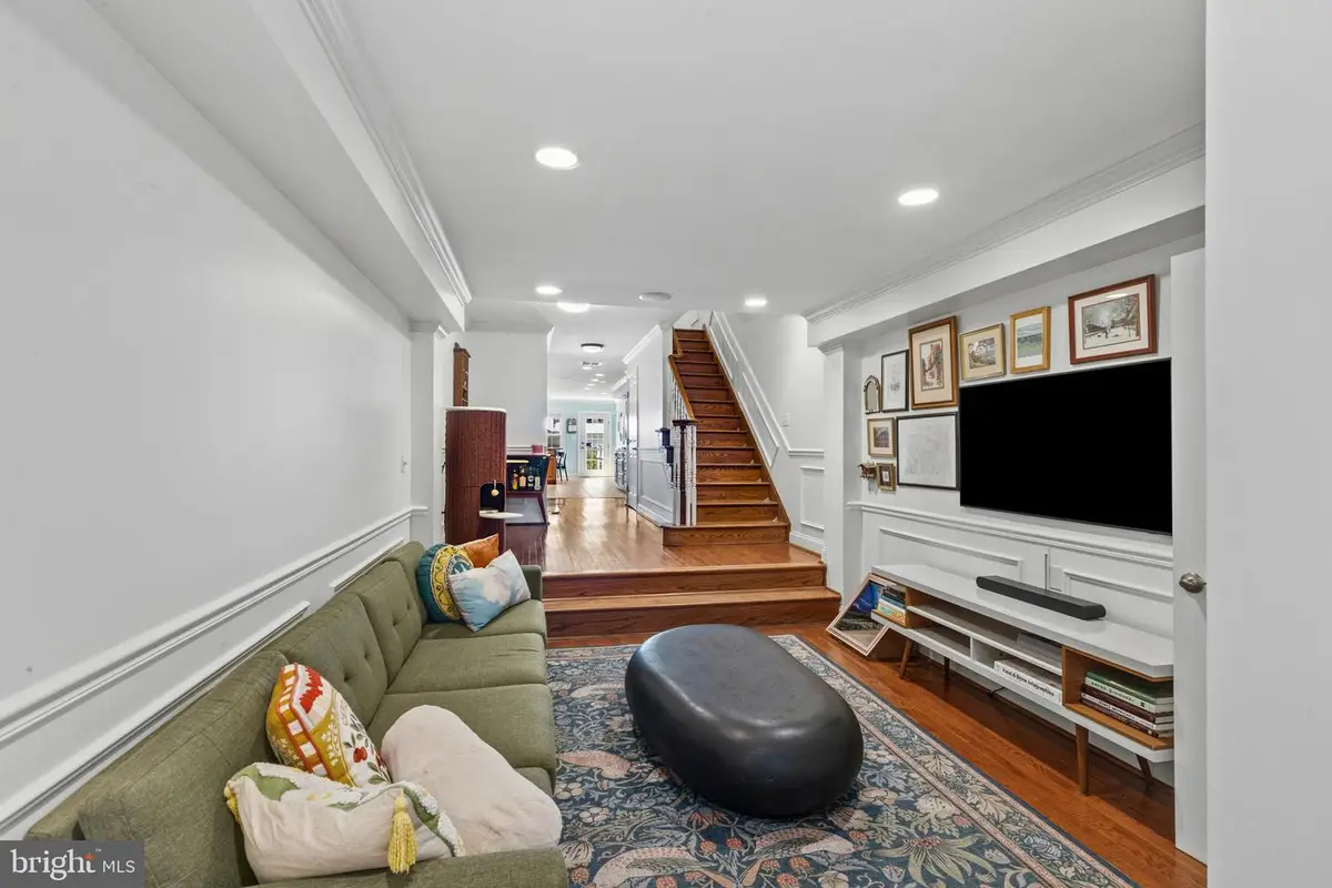 1933 Fleet St, Baltimore, MD 21231 - #1