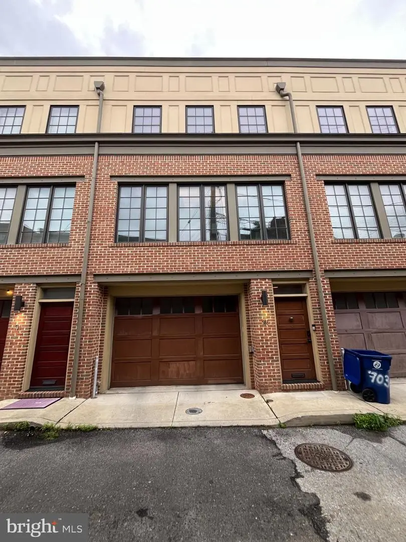 703 S Durham St, Baltimore, MD 21231 - #1