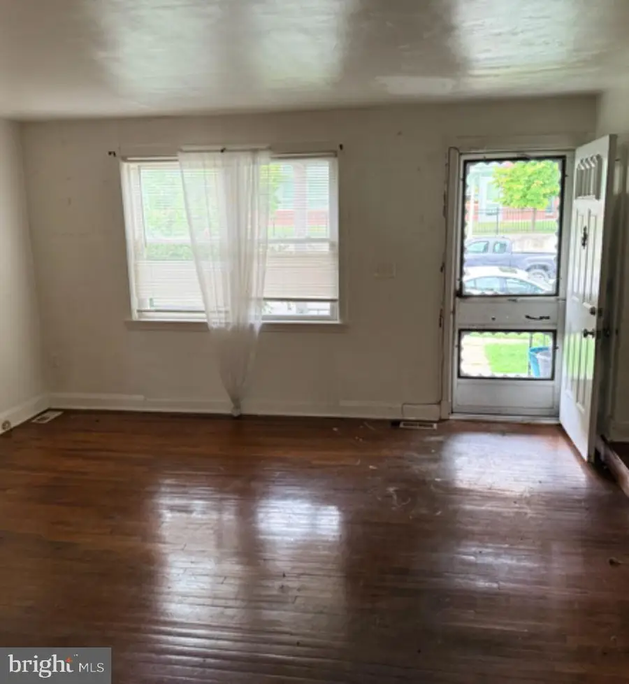 1409 Kenhill Ave, Baltimore, MD 21213 - #3