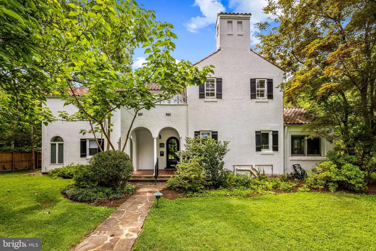 2403 Ken Oak Rd, Baltimore, MD 21209 - #1