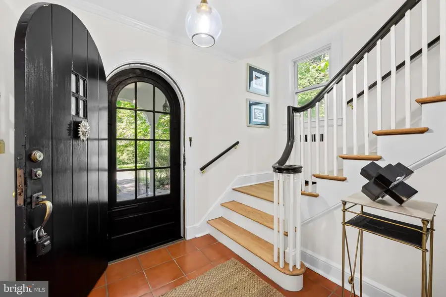 2403 Ken Oak Rd, Baltimore, MD 21209 - #3