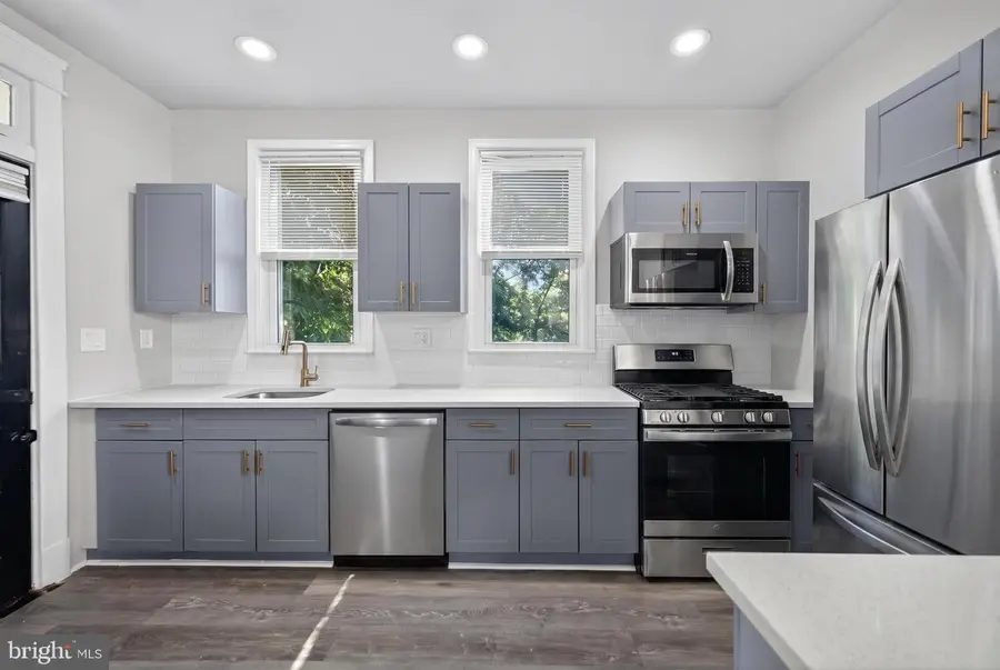 3405 Parkside Dr, Baltimore, MD 21214 - #2