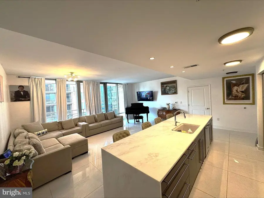 675 President #1505, Baltimore, MD 21202 - #2