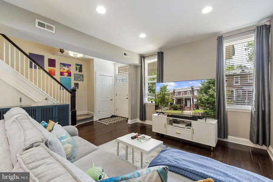 756 E 36th St, Baltimore, MD 21218 - #3