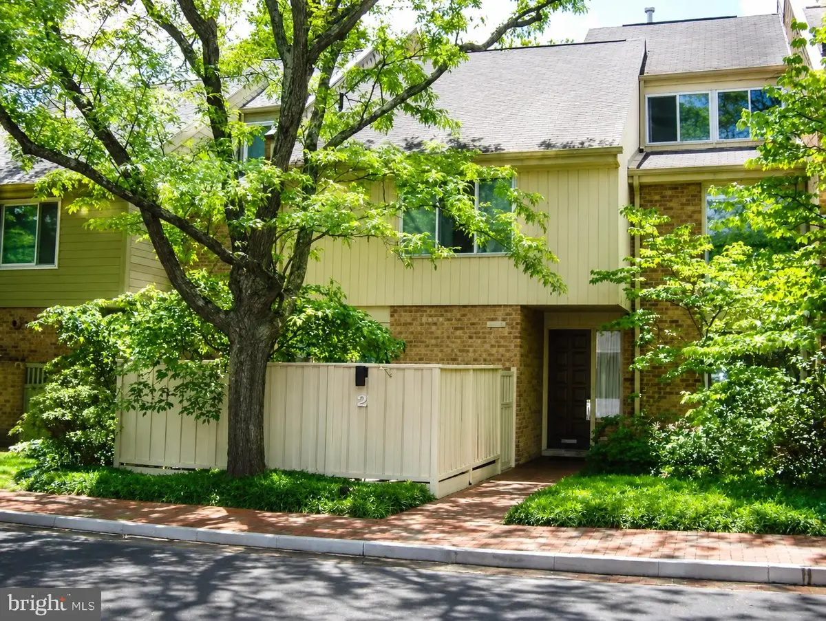 2 Roland Mews #r52, Baltimore, MD 21210 - #1