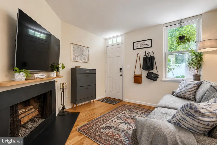 1247 Knox Ct, Baltimore, MD 21230 - #2