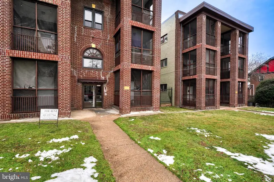 2111 Park Ave, Baltimore, MD 21217 - #2