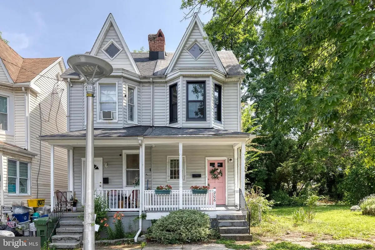 806 Homestead St, Baltimore, MD 21218 - #1