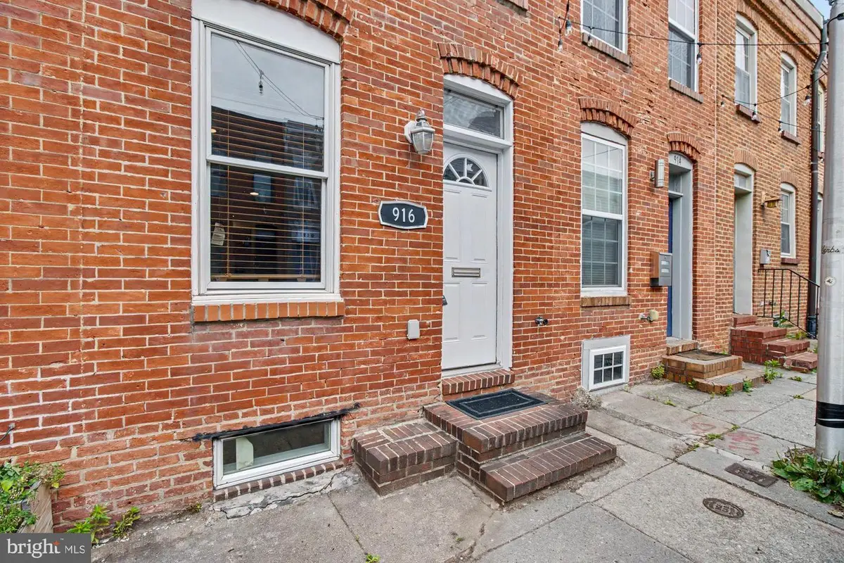 916 S Curley St, Baltimore, MD 21224 - #1