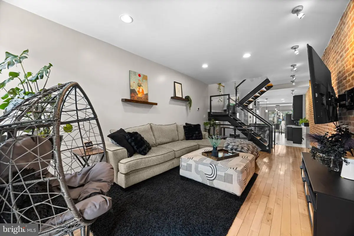 3208 Elliott St, Baltimore, MD 21224 - #1