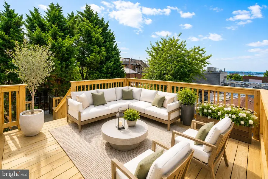 203 S Madeira St, Baltimore, MD 21231 - #3
