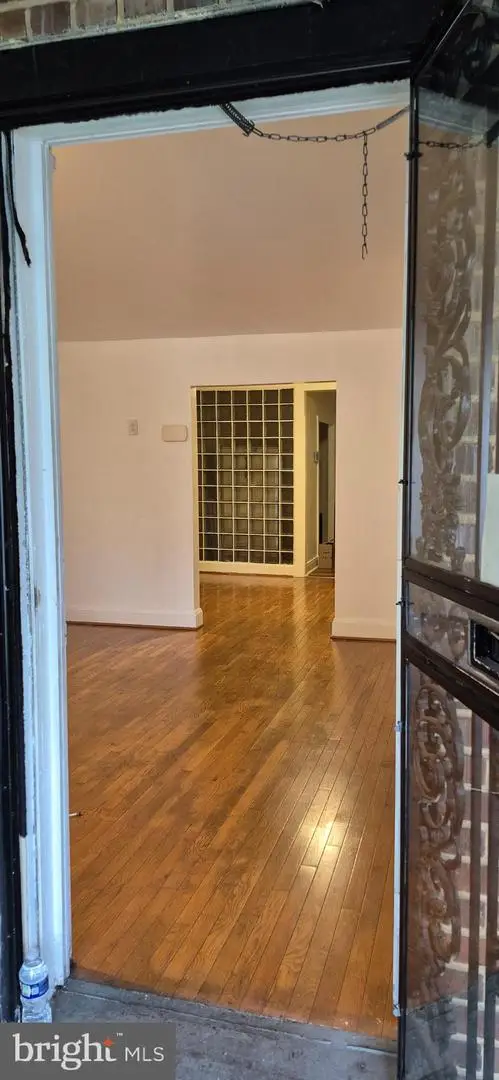 3051 Seamon Ave, Baltimore, MD 21225 - #3