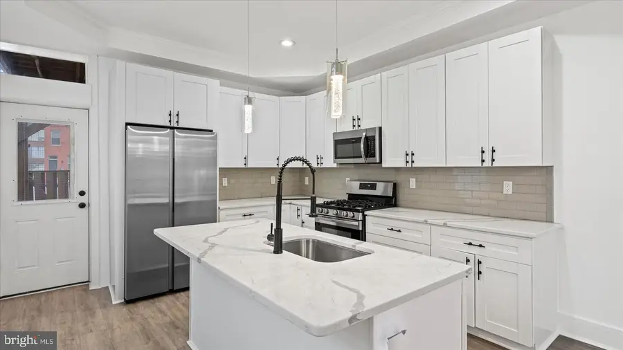915 N Montford Ave, Baltimore, MD 21205 - #2