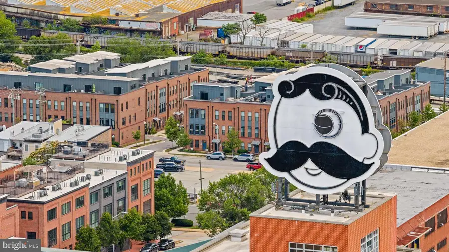 915 Grundy St, Baltimore, MD 21224 - #3