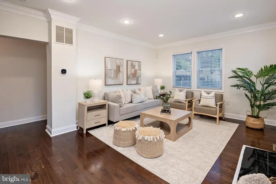 6420 Glenoak Ave, Baltimore, MD 21214 - #2