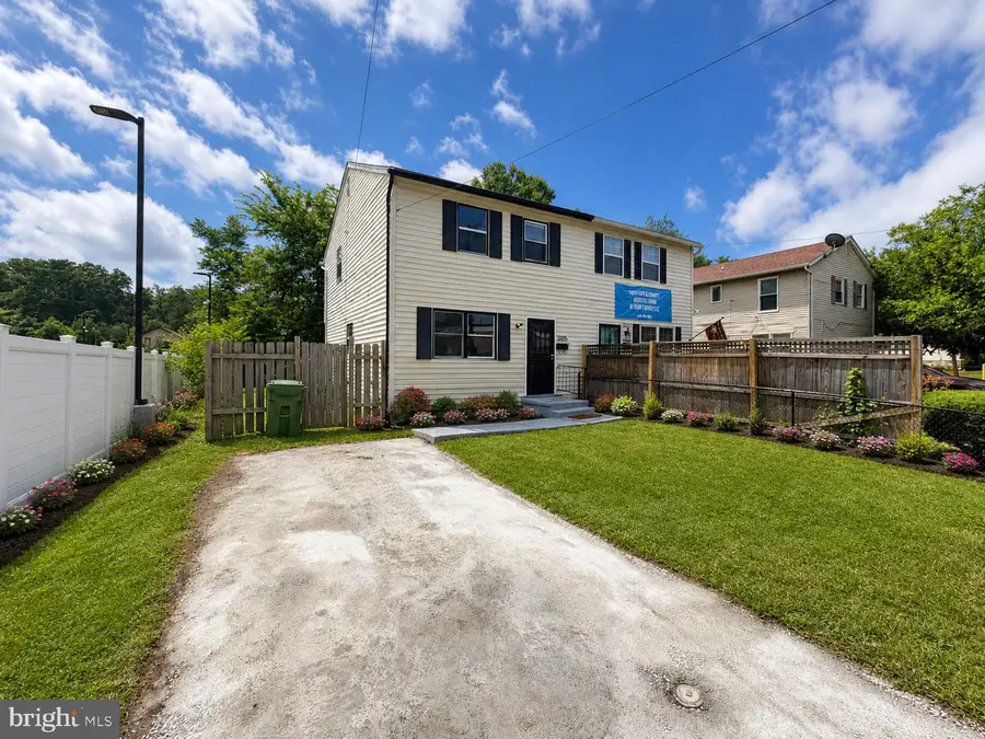 1205 E 43rd St, Baltimore, MD 21239 - #3