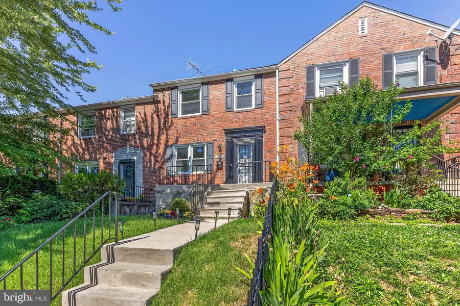 3906 Yolando Rd, Baltimore, MD 21218 - #2