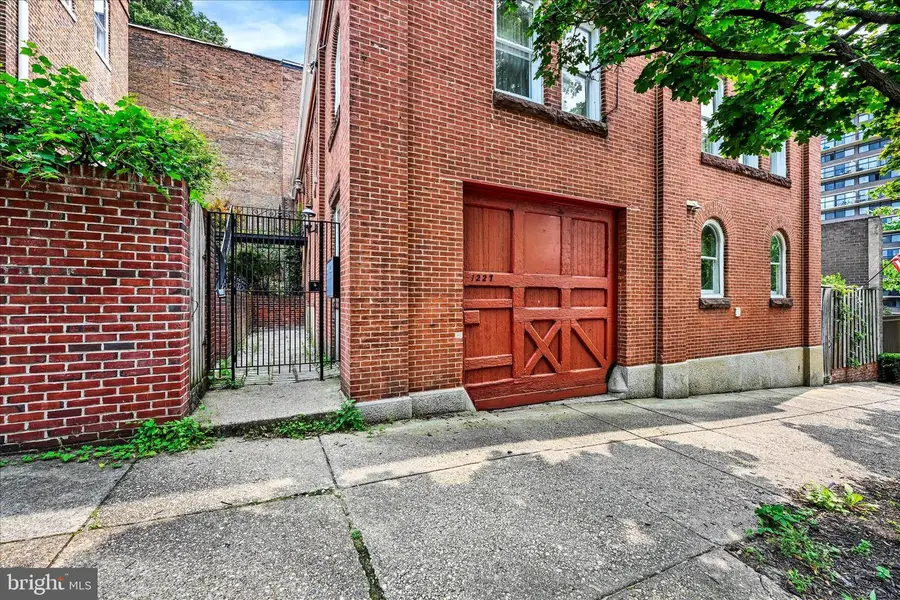 1227 Park Ave #9, Baltimore, MD 21217 - #3