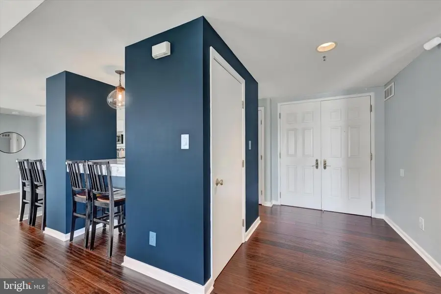 250 President St #306, Baltimore, MD 21202 - #3